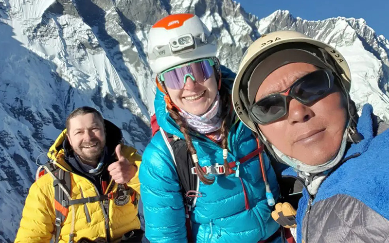  Ice Climbing in Nepal