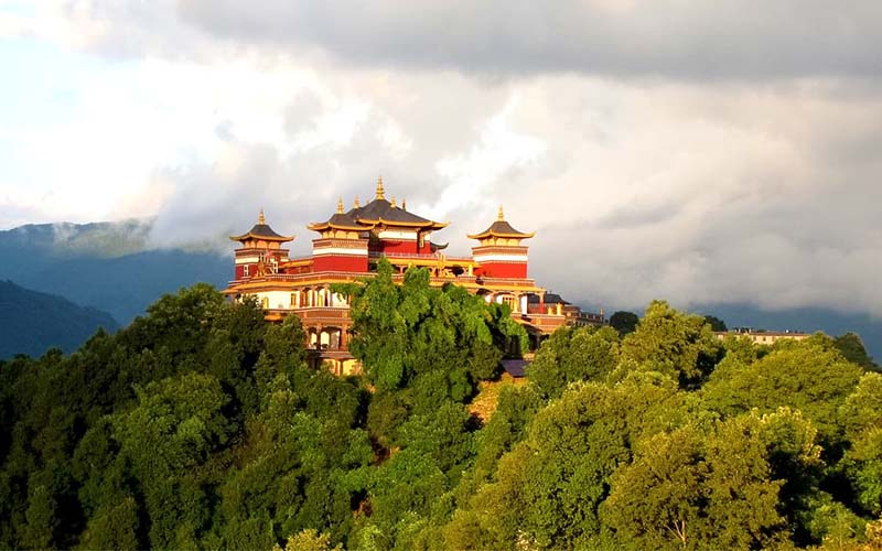  Explore the Hidden Gems of Nepal